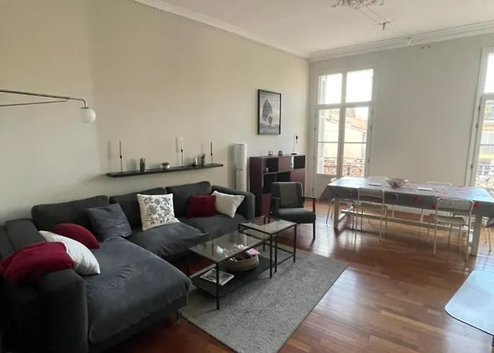 La Perle De Toulon, Grand Appartement Tout Confort, Idealement Situe